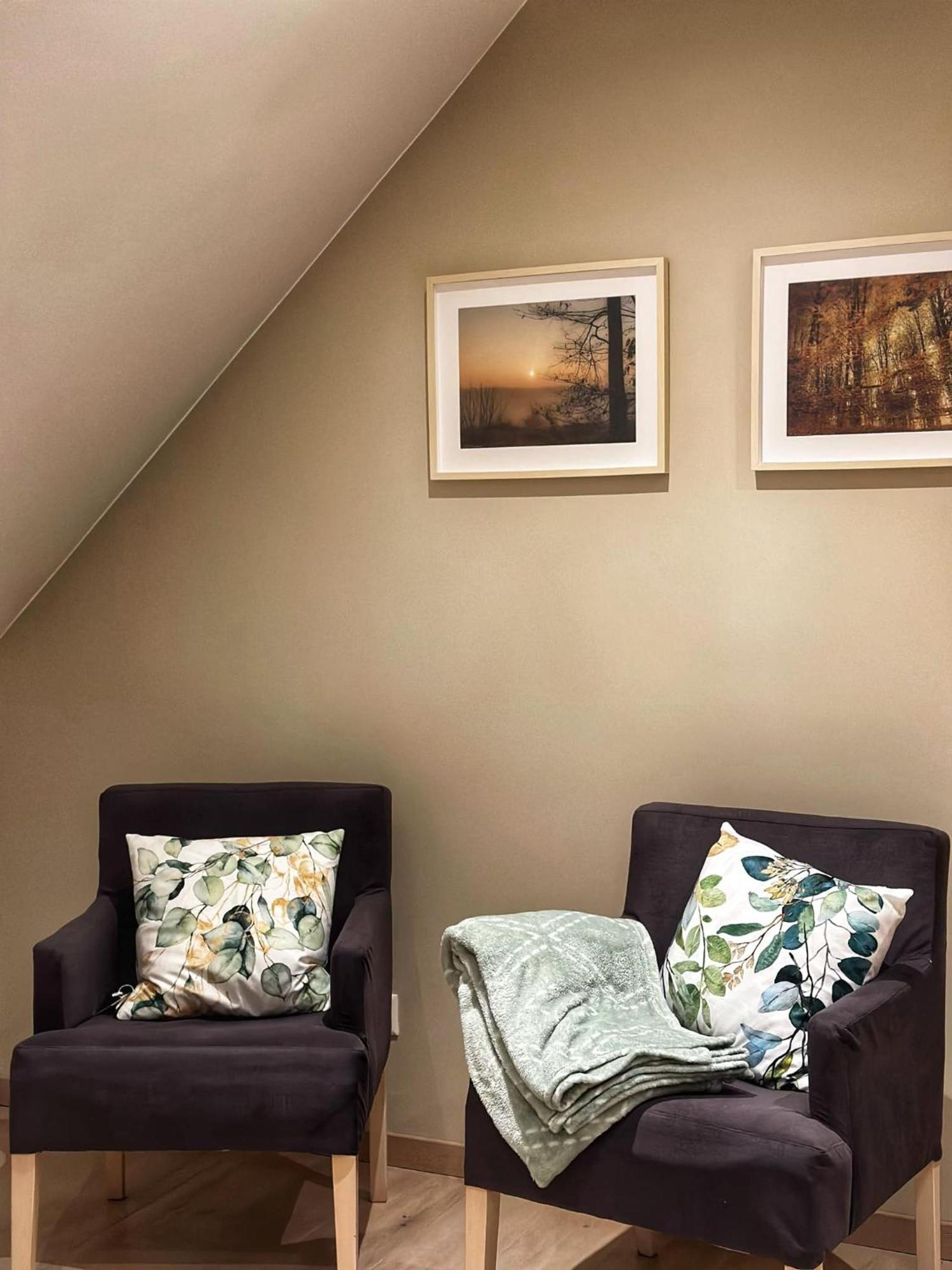 Les Arbres Sous Le Vent A 10 Min De Pairi Daiza Bed & Breakfast Jurbise Exterior photo